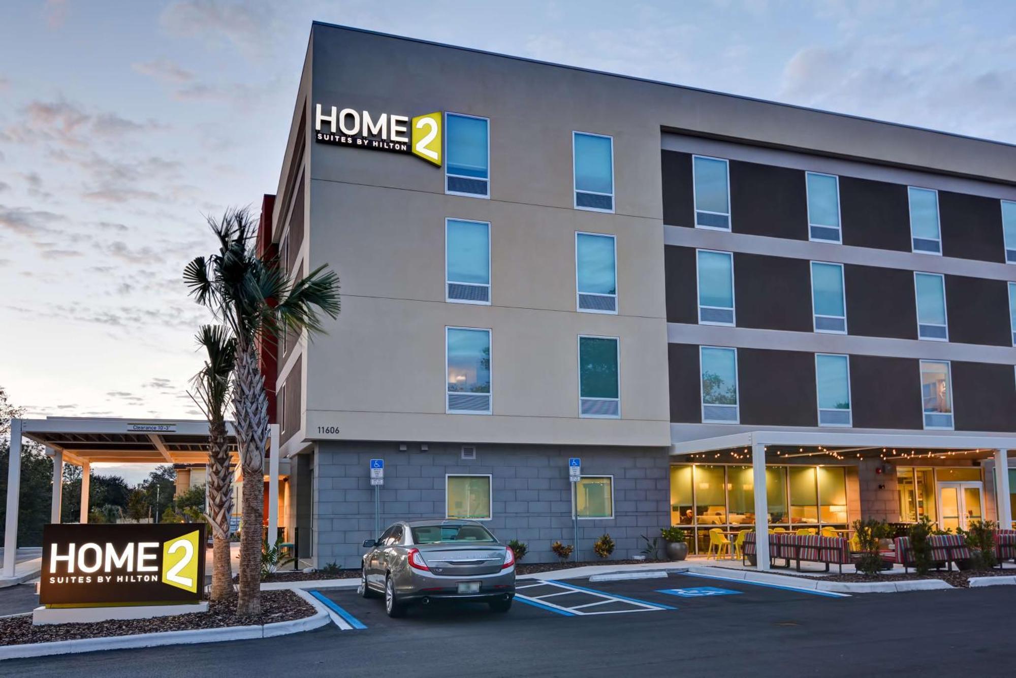 Home2 Suites By Hilton Tampa Usf Near Busch Gardens Екстериор снимка